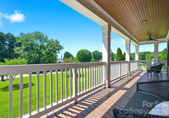 Photo 3 of Single family home for sale at 16000 Sunset Dr, Huntersville, NC 28078 | MLS# 4389802 | Listing updated on 2026-10-09
