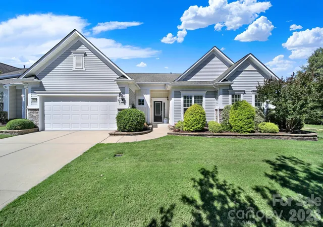 Photo 1 of Single family home for sale at 2029 Primrose Ct, Fort Mill, SC 29707 | MLS# 4389837 | Listing updated on 2026-09-02
