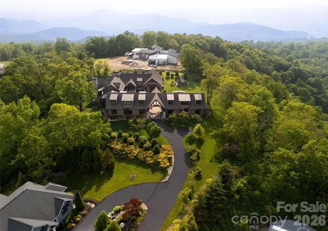2nd image of 93 N Snow Ridge Dr, Hendersonville, NC 28792 | MLS# 4389841