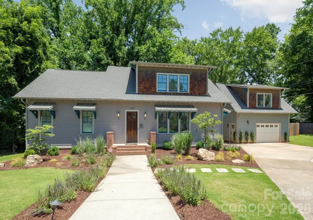 Photo 1 of Single family home for sale at 1301 Catawba Ave, Charlotte, NC 28205 | MLS# 4389843 | Listing updated on 2026-10-02