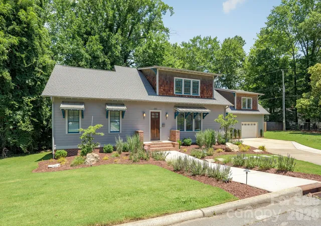Photo 2 of Single family home for sale at 1301 Catawba Ave, Charlotte, NC 28205 | MLS# 4389843 | Listing updated on 2026-10-02