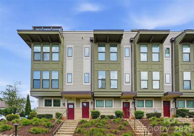 Photo 1 of Townhouse for sale at 1747 Cannon View Ln, Charlotte, NC 28208 | MLS# 4389872 | Listing updated on 2026-10-29