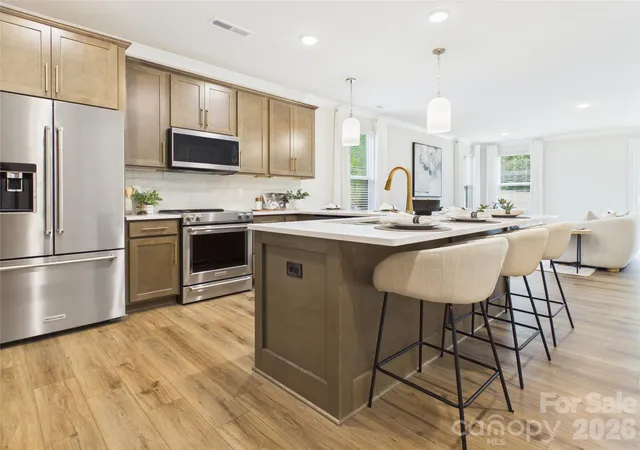 Homes for sale in Charlotte, NC | 2637 Ravencroft Dr #2A, Charlotte, NC 28208 | MLS# 4389891
