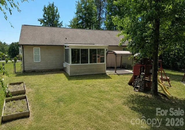 Homes for sale in Denver, NC | 6825 Forney Hill Rd, Denver, NC 28037 | MLS# 4389919