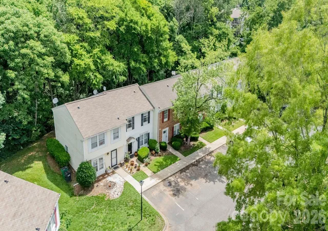 Homes for sale in Matthews, NC | 9710 Old Gate Dr, Matthews, NC 28105 | MLS# 4389990