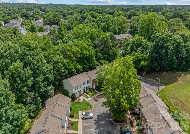 Homes for sale in Matthews, NC | 9710 Old Gate Dr, Matthews, NC 28105 | MLS# 4389990