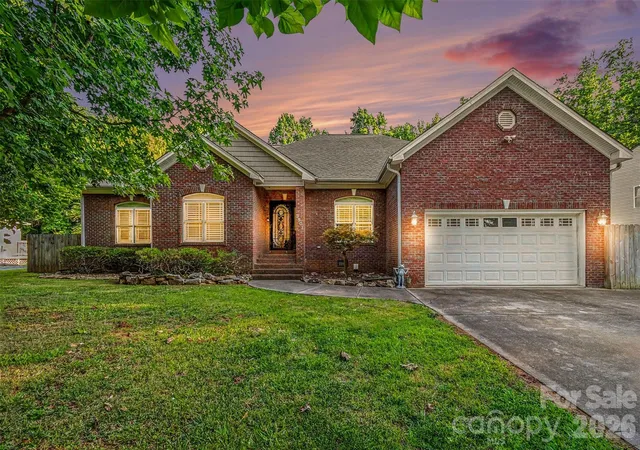 1st image of 3801 Hayden Dr, Charlotte, NC 28269 | MLS# 4389993