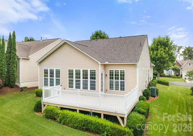 Photo 5 of Single family home for sale at 52224 Longspur Ln, Fort Mill, SC 29707 | MLS# 4390004 | Listing updated on 2026-07-10