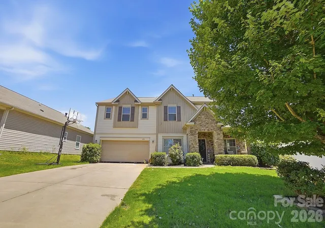 Homes for sale in Matthews, NC | 1231 Tranquil Falls Ln, Matthews, NC 28104 | MLS# 4390009