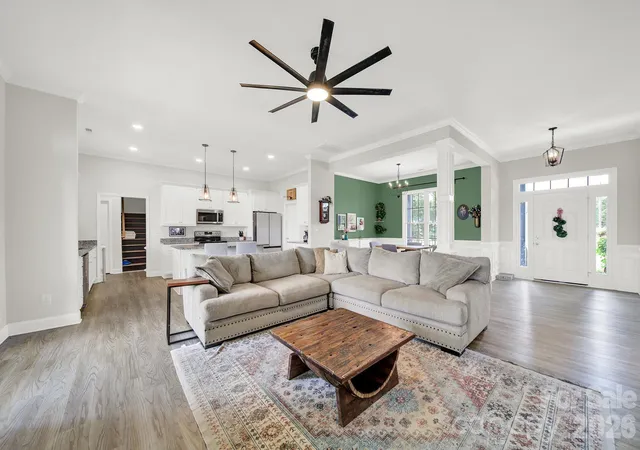 Photo 5 of Single family home for sale at 4653 Simpson Rd, Edgemoor, SC 29712 | MLS# 4390027 | Listing updated on 2026-08-13