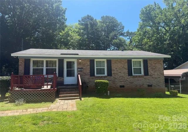 Photo 1 of Single family home for sale at 2609 Alleghany St, Charlotte, NC 28208 | MLS# 4390048 | Listing updated on 2026-06-26