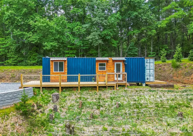 2nd image of 678 Forest Lake Heights Dr, Nebo, NC 28761 | MLS# 4390093