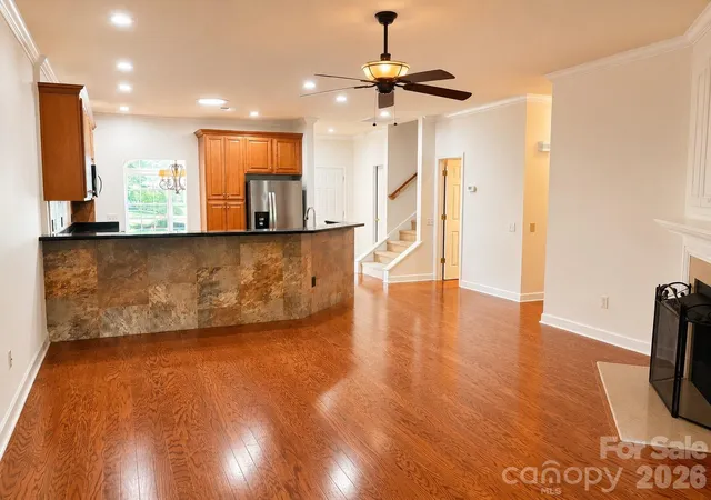 Homes for sale in Hendersonville, NC | 47 Victoria Park Dr, Hendersonville, NC 28792 | MLS# 4390131