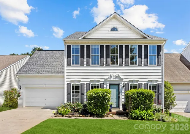 Photo 2 of Single family home for sale at 11719 Royal Castle Ct, Charlotte, NC 28277 | MLS# 4390240 | Listing updated on 2026-09-05