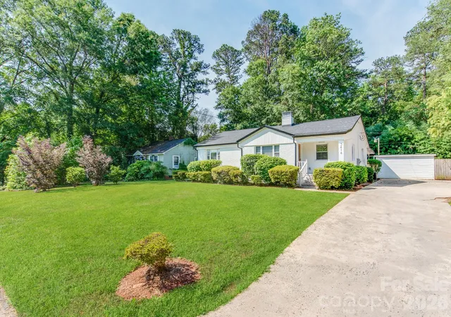 Photo 1 of Single family home for sale at 3414 June Dr, Charlotte, NC 28205 | MLS# 4390268 | Listing updated on 2026-09-17