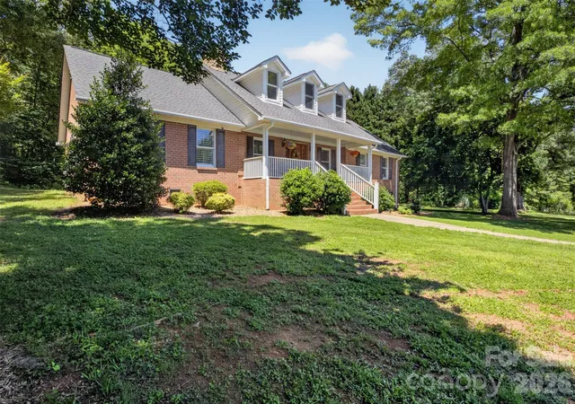 Photo 2 of Single family home for sale at 8234 Dennis Rd, Mint Hill, NC 28227 | MLS# 4390277 | Listing updated on 2026-09-01