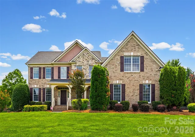 Photo 2 of Single family home for sale at 117 Turkey Hunt Ct, Waxhaw, NC 28173 | MLS# 4390303 | Listing updated on 2026-10-04