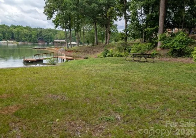 Homes for sale in Hayesville, NC | 197 Dogwood Dr, Hayesville, NC 28904 | MLS# 4390310