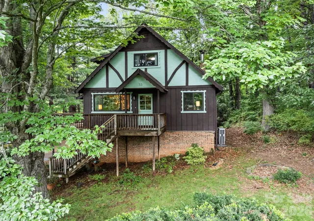 2nd image of 33 Wenlock Wy, Waynesville, NC 28785 | MLS# 4390311