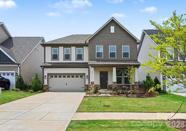 Photo 1 of Single family home for sale at 642 Amberjack Pl, York, SC 29745 | MLS# 4390325 | Listing updated on 2026-09-30