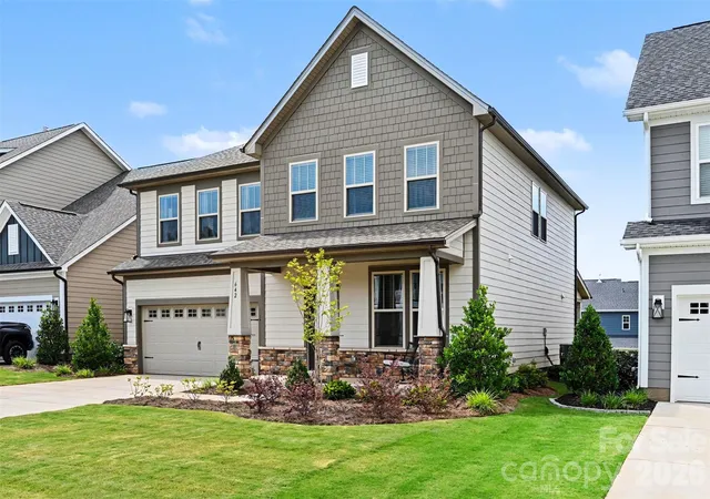 Photo 2 of Single family home for sale at 642 Amberjack Pl, York, SC 29745 | MLS# 4390325 | Listing updated on 2026-09-30