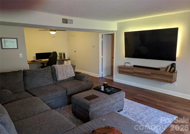 Photo 1 of Condo for sale at 1600 Sharon Rd, Charlotte, NC 28210 | MLS# 4390327 | Listing updated on 2026-09-22