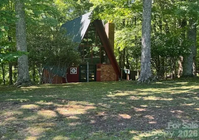 Photo 1 of Single family home for sale at 201 Hampton Gap Dr, Mars Hill, NC 28754 | MLS# 4390377 | Listing updated on 2026-08-14