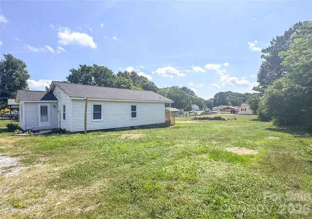 Homes for sale in Gastonia, NC | 4309 Grier St, Gastonia, NC 28056 | MLS# 4390388