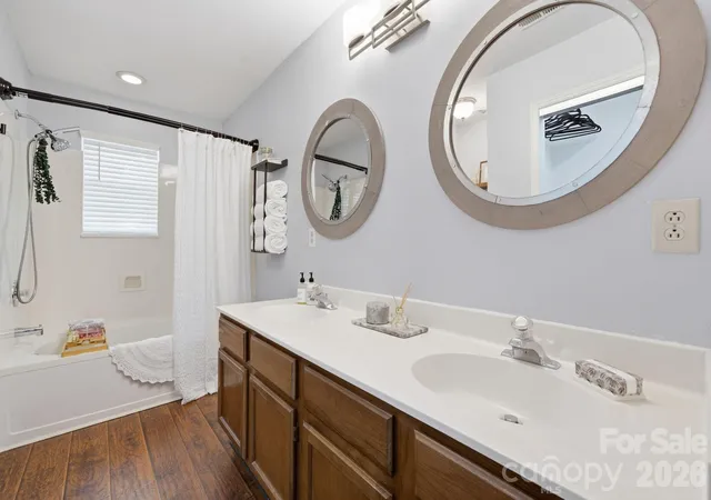Photo 3 of Single family home for sale at 5701 Ebley Ln, Charlotte, NC 28227 | MLS# 4390398 | Listing updated on 2026-08-28