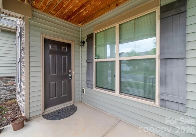 Photo 3 of Single family home for sale at 1410 San Gabriel Ave, Charlotte, NC 28214 | MLS# 4390404 | Listing updated on 2026-09-22