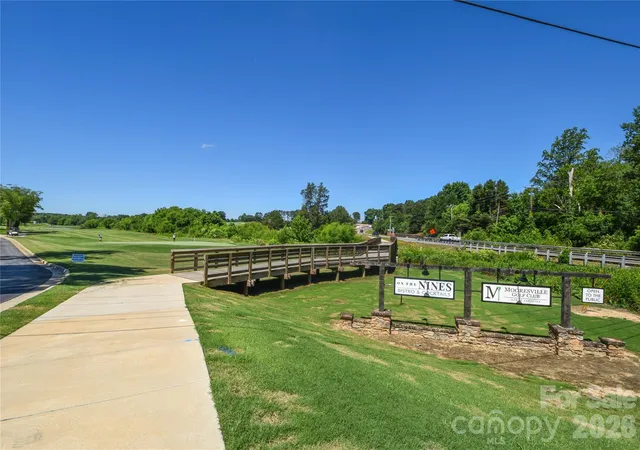 35th image of 345 W Lowrance Ave, Mooresville, NC 28115 | MLS# 4390405