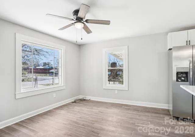 Photo 4 of Sale Pending at 1424 Ware Ave, Gastonia, NC 28052 | MLS# 4390410 | Listing updated on 2026-10-04