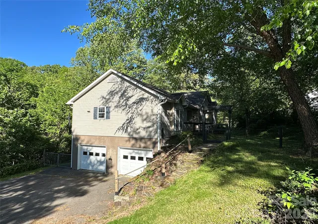 2nd image of 126 Ridgeline Rd, Clyde, NC 28721 | MLS# 4390434