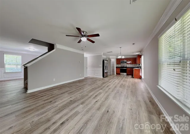 Photo 3 of Single family home for sale at 5505 Lee Marie Ln, Charlotte, NC 28269 | MLS# 4390449 | Listing updated on 2026-09-01