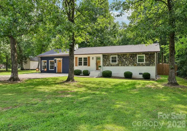 Homes for sale in Richfield, NC | 207 S Gold Branch Rd, Richfield, NC 28137 | MLS# 4390523