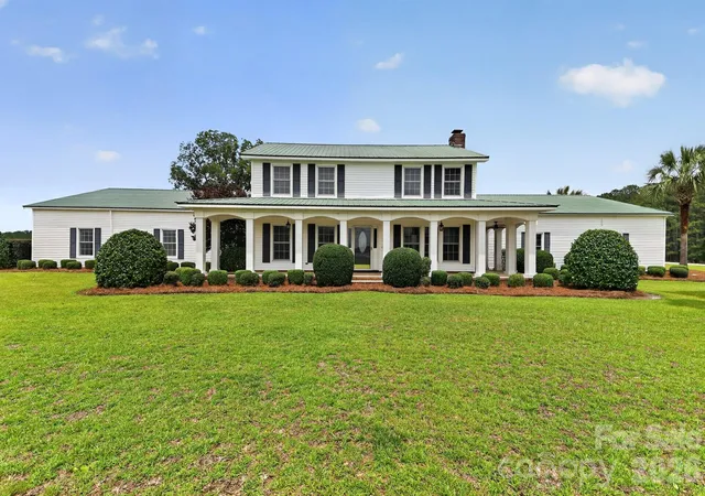 Homes for sale in Saint Matthews, SC | 450 Bull Swamp Rd, Saint Matthews, SC 29135 | MLS# 4390532