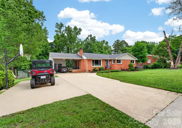 Homes for sale in Cherryville, NC | 1100 Sunset Rd, Cherryville, NC 28021 | MLS# 4390538
