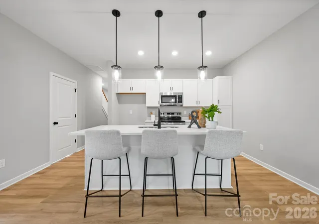 4th image of 3131 Hatty Pl, Charlotte, NC 28216 | MLS# 4390581