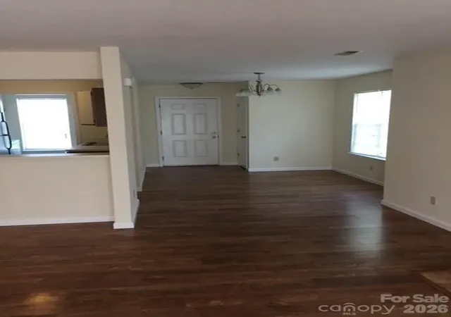 5th image of 814 Selwyn Oaks Ct, Charlotte, NC 28209 | MLS# 4390608