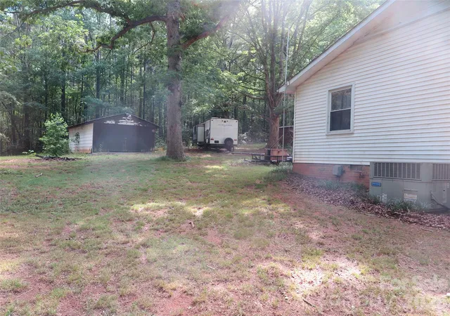 Photo 25 of Single family home for sale at 112 Glenn Oaks Dr, Lawndale, NC 28090 | MLS# 4390647 | Listing updated on 2026-09-22