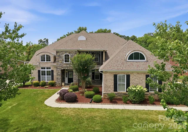 2nd image of 6812 S Creek Rd, Charlotte, NC 28277 | MLS# 4390685