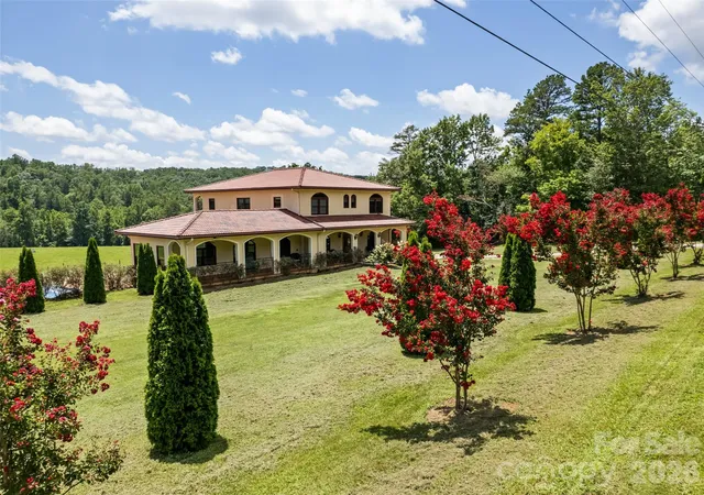 5th image of 1418 Landis Ln, Nebo, NC 28761 | MLS# 4390696