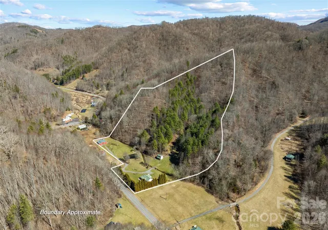 Photo 1 of Single family home for sale at 12892 Us 23 Hwy, Mars Hill, NC 28754 | MLS# 4390706 | Listing updated on 2026-06-16