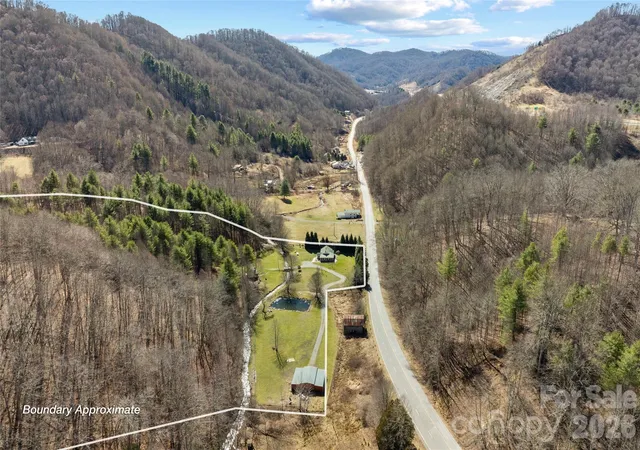 Photo 2 of Single family home for sale at 12892 Us 23 Hwy, Mars Hill, NC 28754 | MLS# 4390706 | Listing updated on 2026-06-16