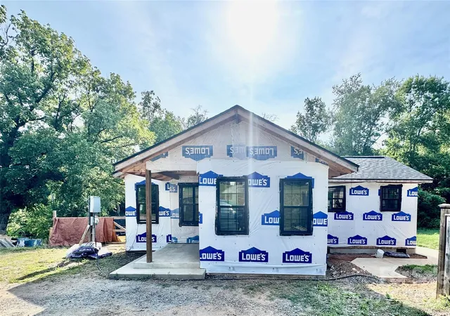Homes for sale in Granite Falls, NC | 714 Dudley Shoals Rd, Granite Falls, NC 28630 | MLS# 4390788