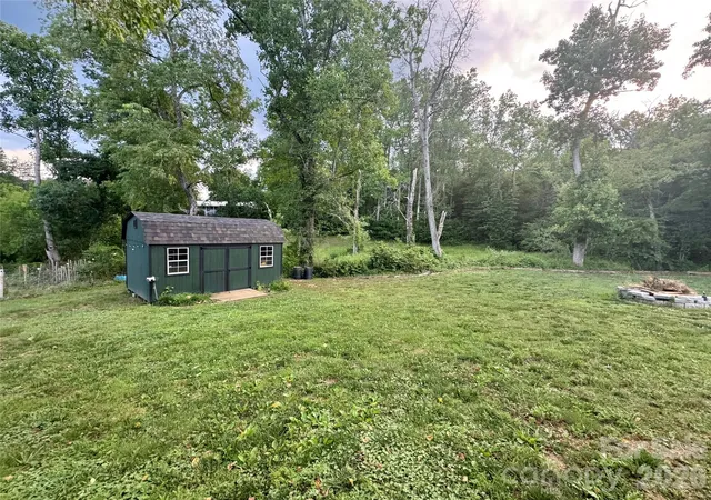 Homes for sale in Granite Falls, NC | 714 Dudley Shoals Rd, Granite Falls, NC 28630 | MLS# 4390788