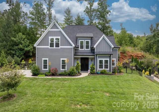 3rd image of 5046 Woodwinds Dr Ne, Hickory, NC 28601 | MLS# 4390835