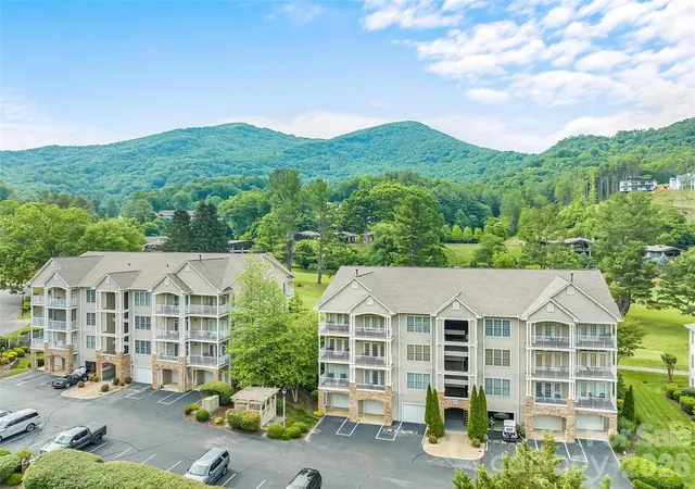Homes for sale in Maggie Valley, NC | 65 Glenview Ln #3033, Maggie Valley, NC 28751 | MLS# 4390866