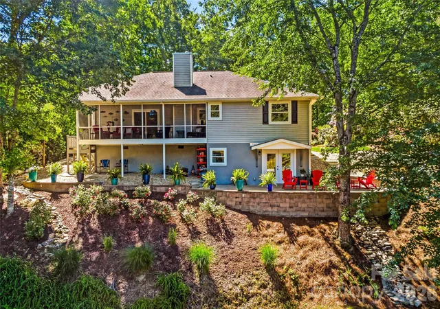 5th image of 2750 Leucothae Wy, Hendersonville, NC 28791 | MLS# 4390893