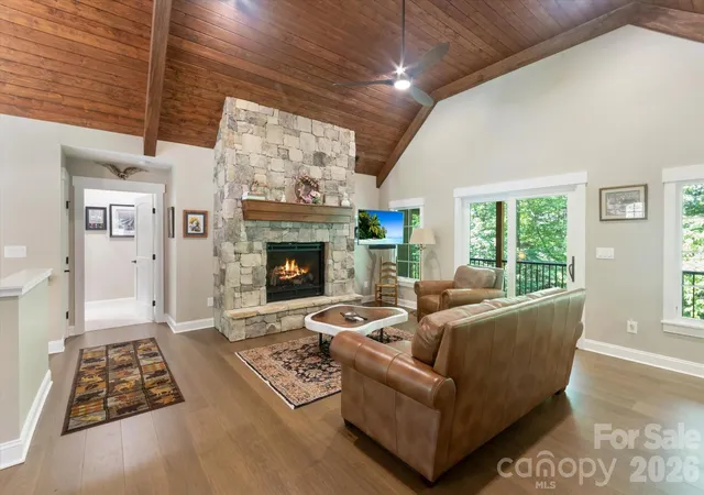 Photo 2 of Single family home for sale at 620 Camptown Rd, Brevard, NC 28712 | MLS# 4390913 | Listing updated on 2026-06-19